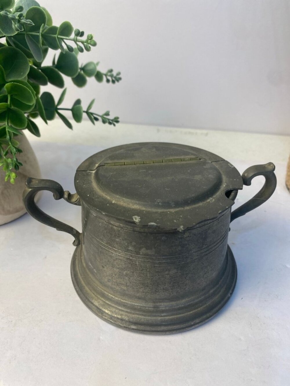 Vintage International Pewter Sugar Bowl Hinged Lid 277 83